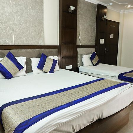 Hotel Centra Inn New Delhi Eksteriør bilde