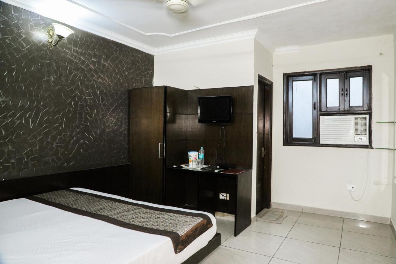Hotel Centra Inn New Delhi Eksteriør bilde